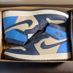 Jordan 1 obsidian UNC